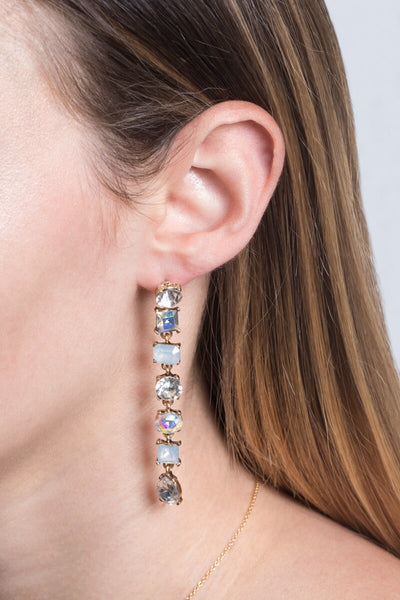 ELEGANT GIRL DROP EARRINGS