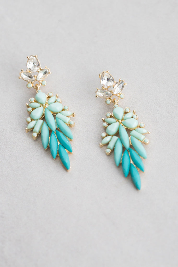 JUST LIKE A BREEZE DROP EARRINGS