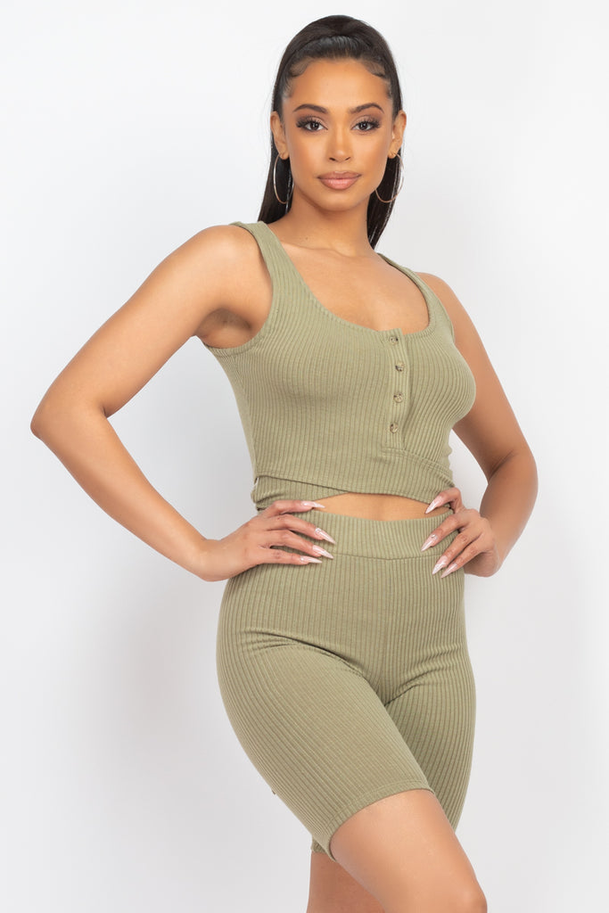 Buttons Scoop Olive Crop Top & Shorts Set