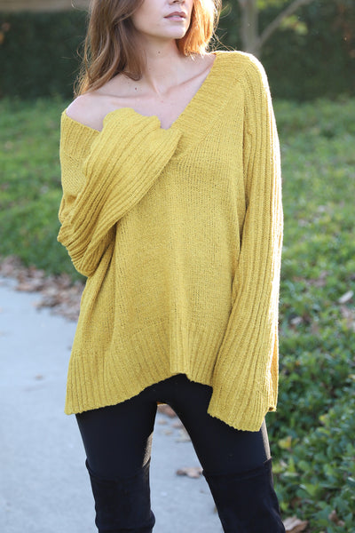 LOVE SNUGGLE MUSTARD KNIT SWEATER